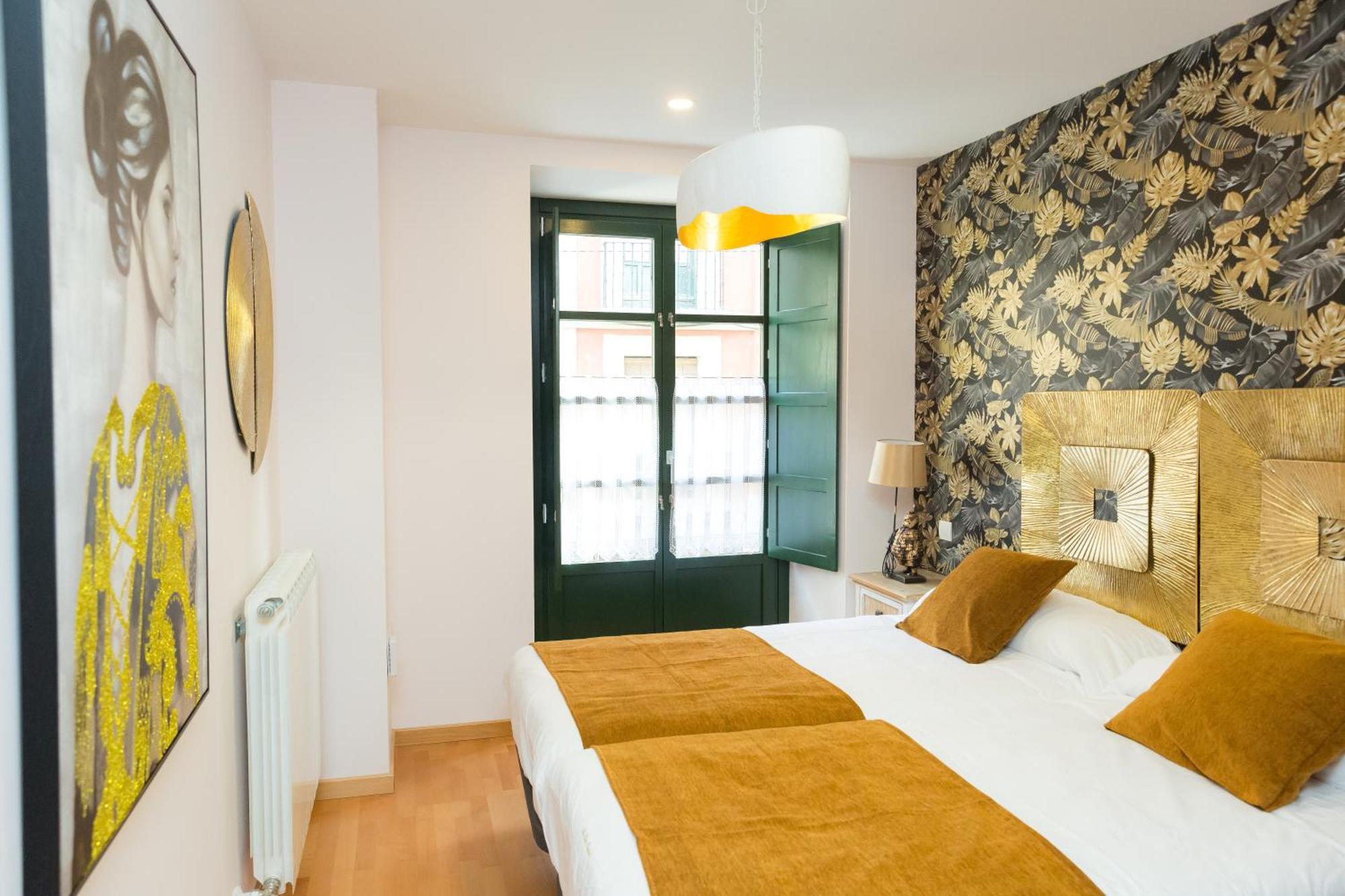Apartamentos San Pedro Regalado Valladolid Kültér fotó