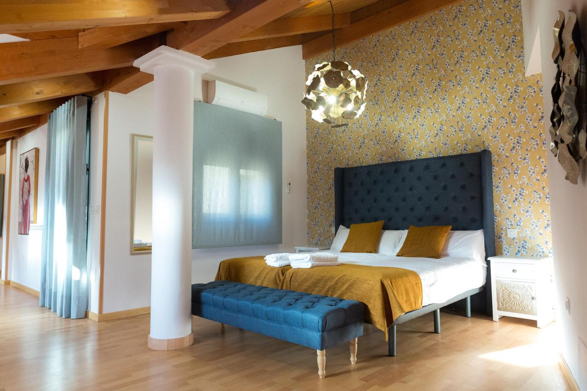 Apartamentos San Pedro Regalado Valladolid Kültér fotó